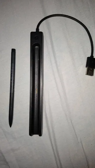 Lápiz HP con base de carga USB