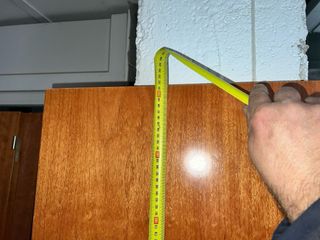 Puertas de madera con herrajes