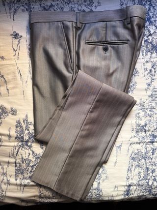 Traje de hombre talla 44 gris