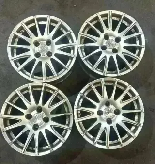 FORD RADIO 16 4 TORNILLOS JUEGO DE LLANTAS