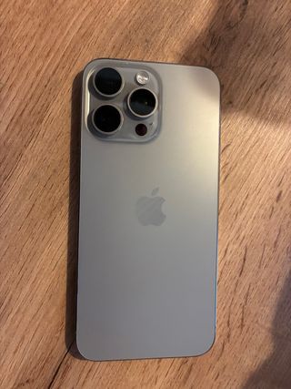 iPhone 15 Pro Max Plata 256g