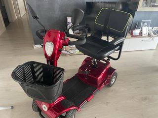 Scooter Eléctrica Movilidad Reducida casi sin uso.
