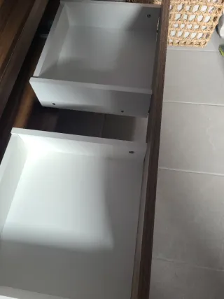 Mueble de baño cajonera madera nogal, en caja 110