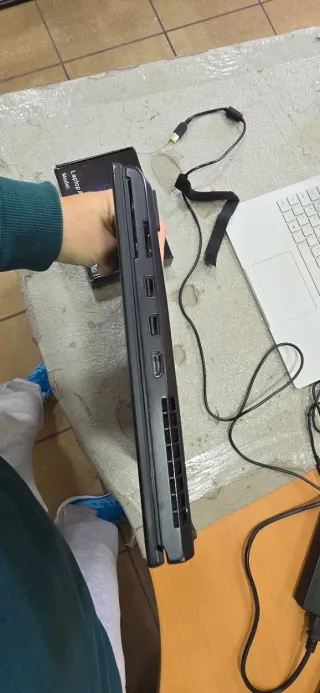 LENOVO P53 4K I7 32 RAM 512 SSD NVIDIA 4GB