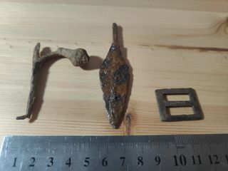 Clavo crucifixión, Punta Flecha, Hebilla