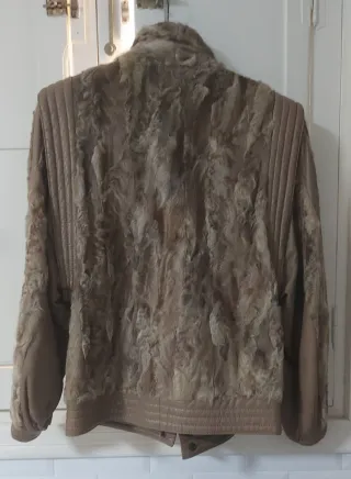 Abrigo de piel y cuero beige/marrón