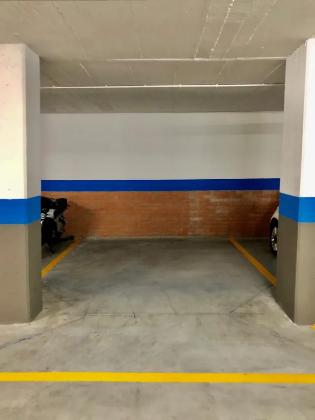 Alquila plaza de garaje