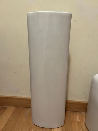 Lavabo, desagüe y pie de porcelana