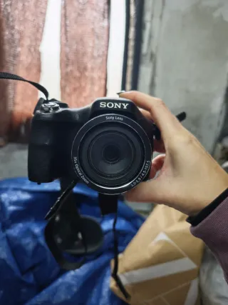 Cámara Sony Negra Zoom Óptico 35x