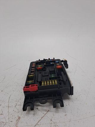 CAJA RELES / FUSIBLES BMW SERIE 3 LIM. (F30) (2)