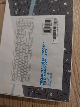 Teclado V7 Slim Bluetooth Negro