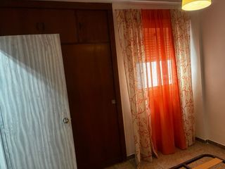 Alquilo piso Mérida