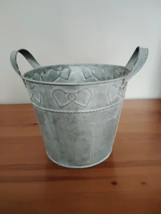 Cubo decorativo metal con asas