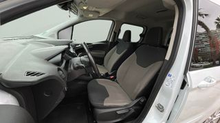 Ford Tourneo Courier 1.5 TDCi Trend 74 kW (100 CV)