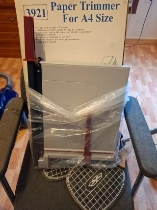 Guillotina Papel KW-trio A4