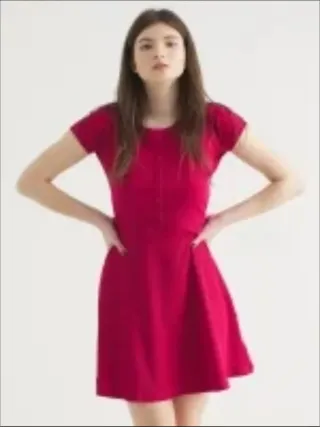 Vestido Talla S, da más