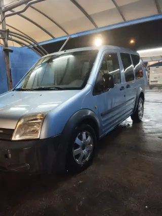 Se cambia por furgoneta grande.aportano diferencia