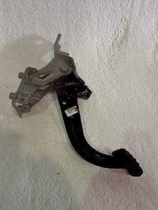 PEDAL FRENO KIA SPORTAGE III (SL) (2)