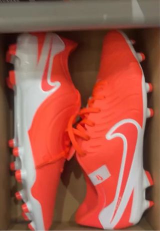 Zapatos de fútbol Nike Azul y Rosa