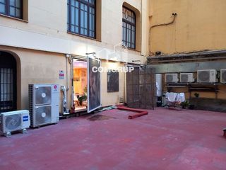 Local comercial en alquiler en Sant Gervasi - Galvany en Barcelona