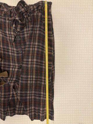 Falda midi Zara cuadros