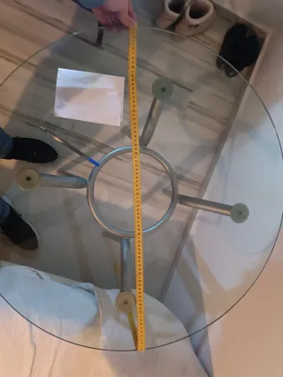 Mesa redonda cristal y metal