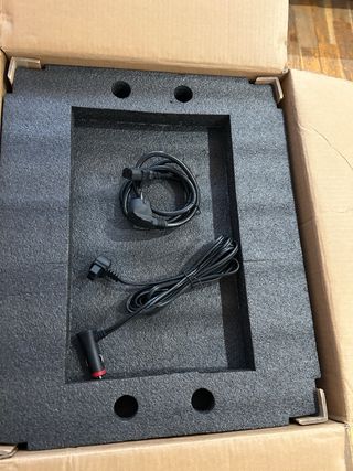 Estación de energía ALLPOWER R2500W a estrenar.