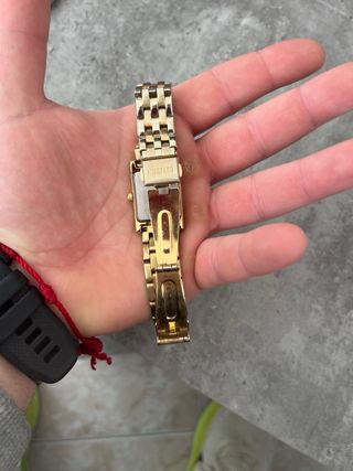 Reloj Citizen Quartz Dorado Mujer