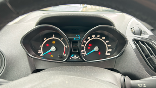 Ford Tourneo Courier 1.5 TDCi Trend 74 kW (100 CV)