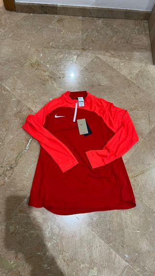 Pack Ropa Nike con ETIQUETAS, todo original.
