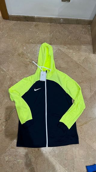Pack Ropa Nike con ETIQUETAS, todo original.