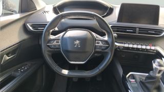 Peugeot 3008 BlueHDI 130 S&S Allure 96 kW (130 CV)