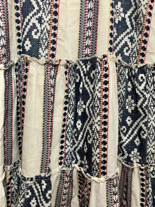 Vestido largo estampado blanco y azul