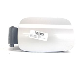 TAPA EXTERIOR COMBUSTIBLE MERCEDES-BENZ CLASE C (W204)