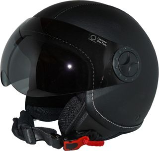 Casco jet con 2 visores en color negro mate con ra
