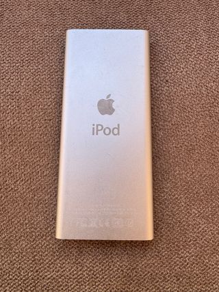 Apple iPod Nano 2da Gen 2GB  Gris A1199 Batería0%
