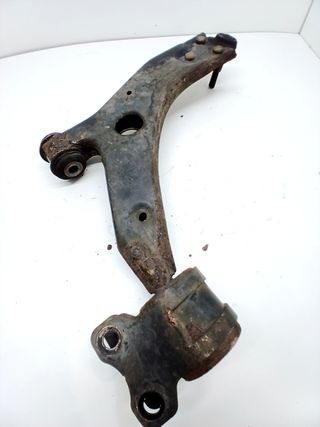 BRAZO SUSPENSION INFERIOR DELANTERO IZQUIERDO FORD FOCUS BER (2)