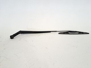 BRAZO LIMPIA DELANTERO DERECHO TOYOTA YARIS (3)
