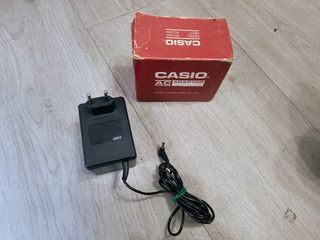 Casio AD-K65 - Fuente de Alimentación
