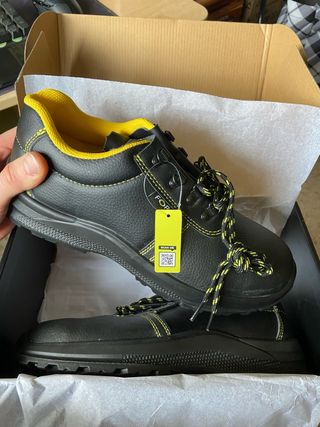 Zapatos de seguridad Forli negros y amarillos