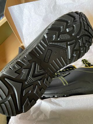 Zapatos de seguridad Forli negros y amarillos