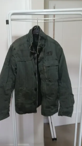 Chaqueta estampada y deportiva azul Talla L