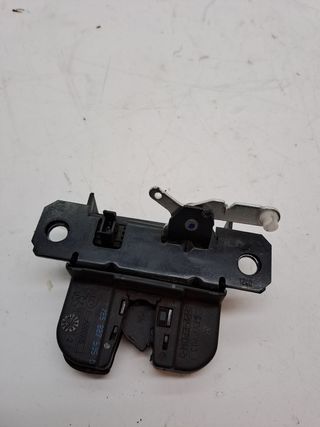 CERRADURA MALETERO / PORTON VOLKSWAGEN MULTIVAN T5 (7HM, 7HN