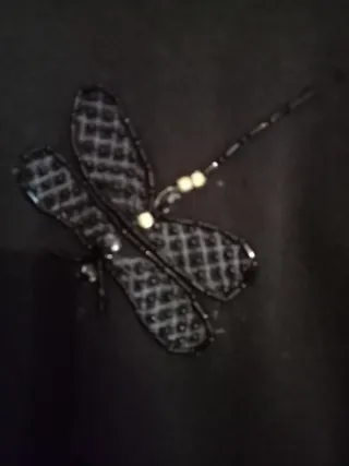 Sudadera negra libélulas Pull&Bear Talla L-XL