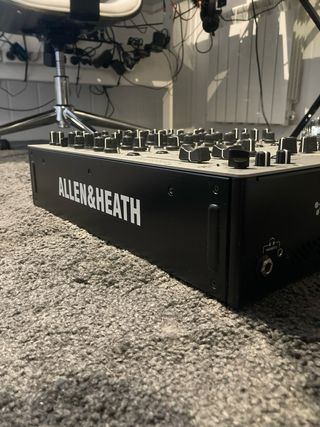 Allen & Heath Xone 96 Mezclador DJ + Decksaver