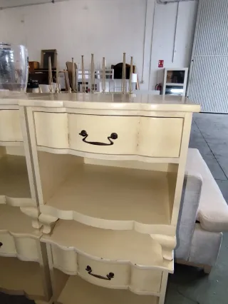 Mesita de noche vintage madera y cristal