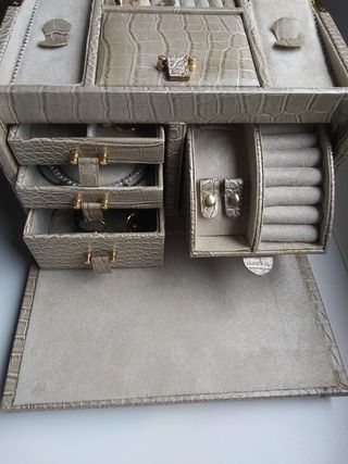 Joyero El Corte Inglés Beige y Dorado