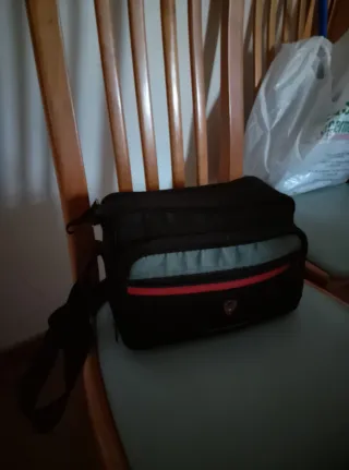 Cámara Canon 400D + Objetivo EF 18-55mm