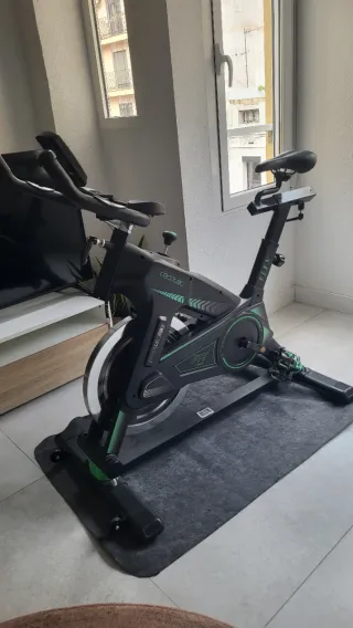 Bicicleta estática Cecotec UltraFlex 25.