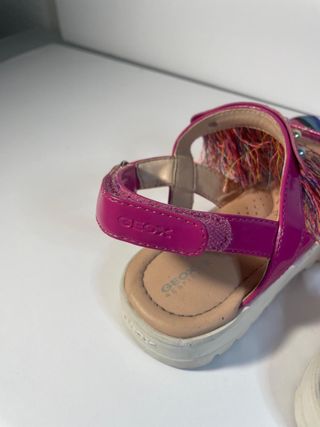 Sandalias Niña Multicolor y Rosa talla 32